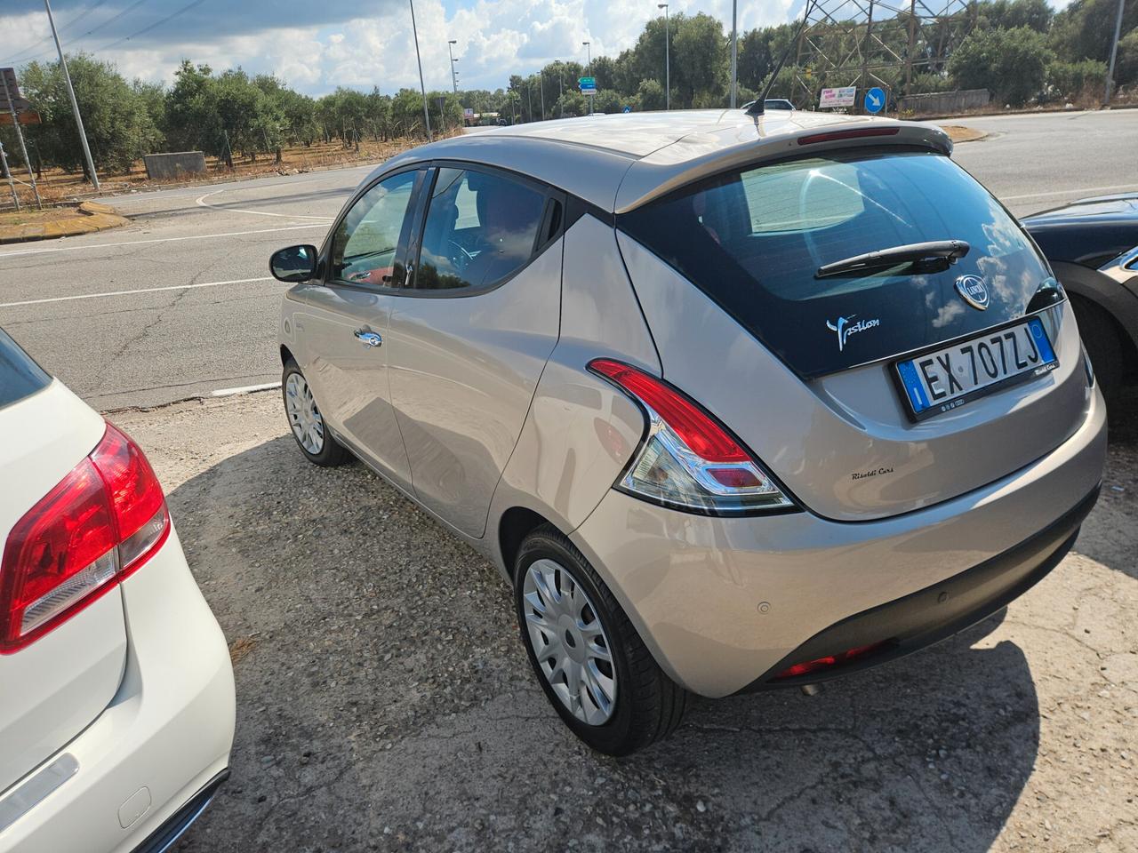 Lancia Ypsilon 1.3 MJT 16V 95 CV 5 porte S&S Gold
