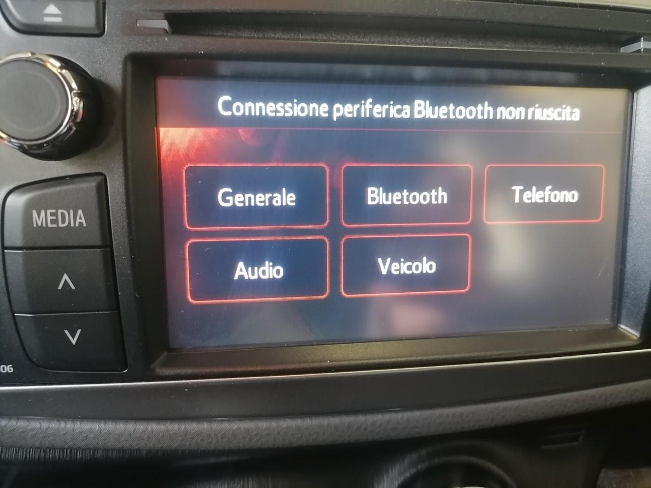 Toyota Yaris 1.0 5 porte Lounge Adatta per neopatentati