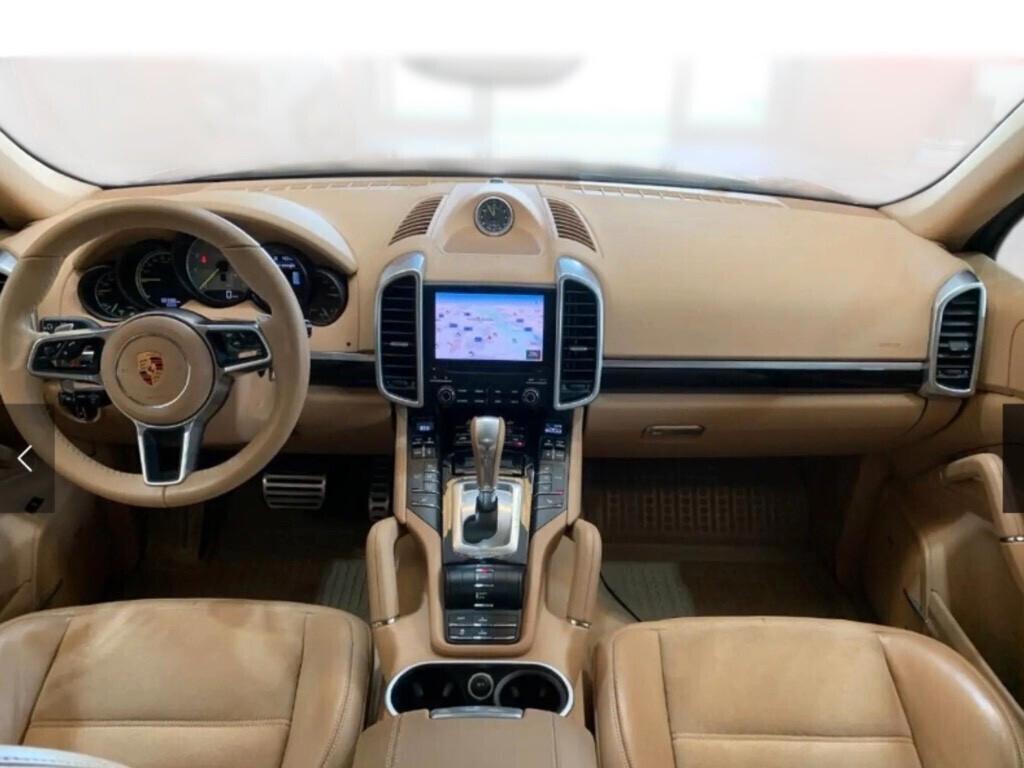 Porsche Cayenne 3.0 S E-Hybrid Perfetta