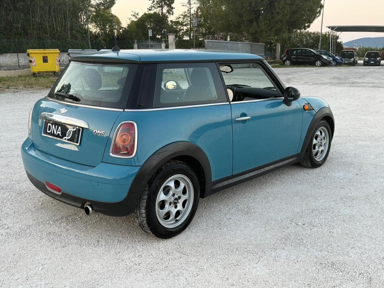 Mini Cooper One 1.4 Benzina NEOPATENTATI