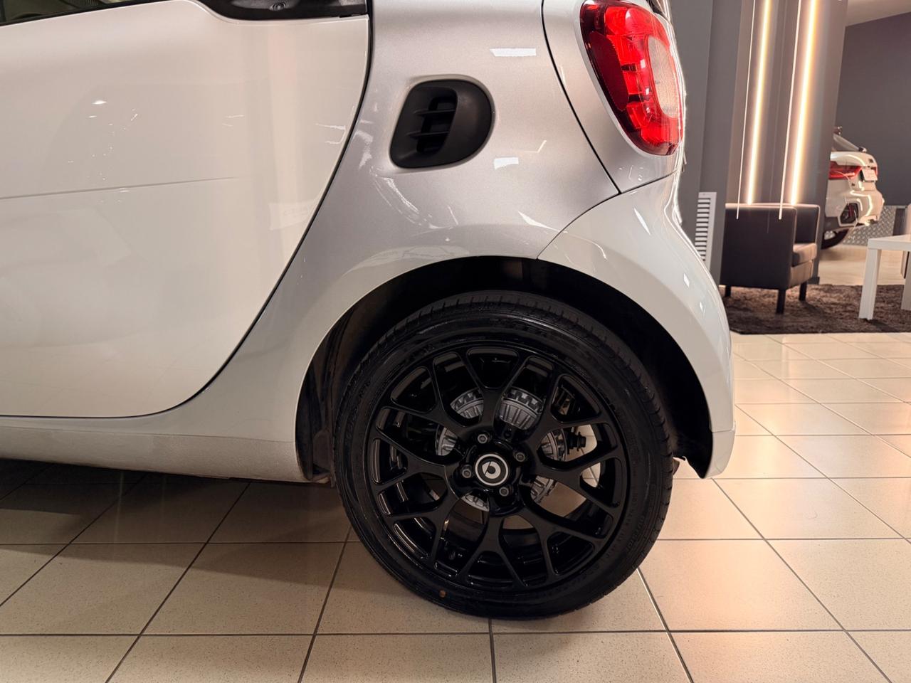 Smart ForTwo BRABUS 0.9 Turbo twinamic