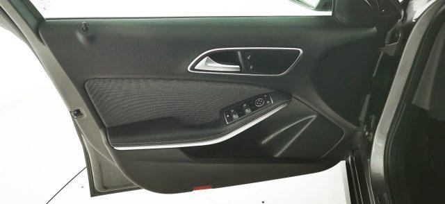 MERCEDES-BENZ A 220 d Automatic Business