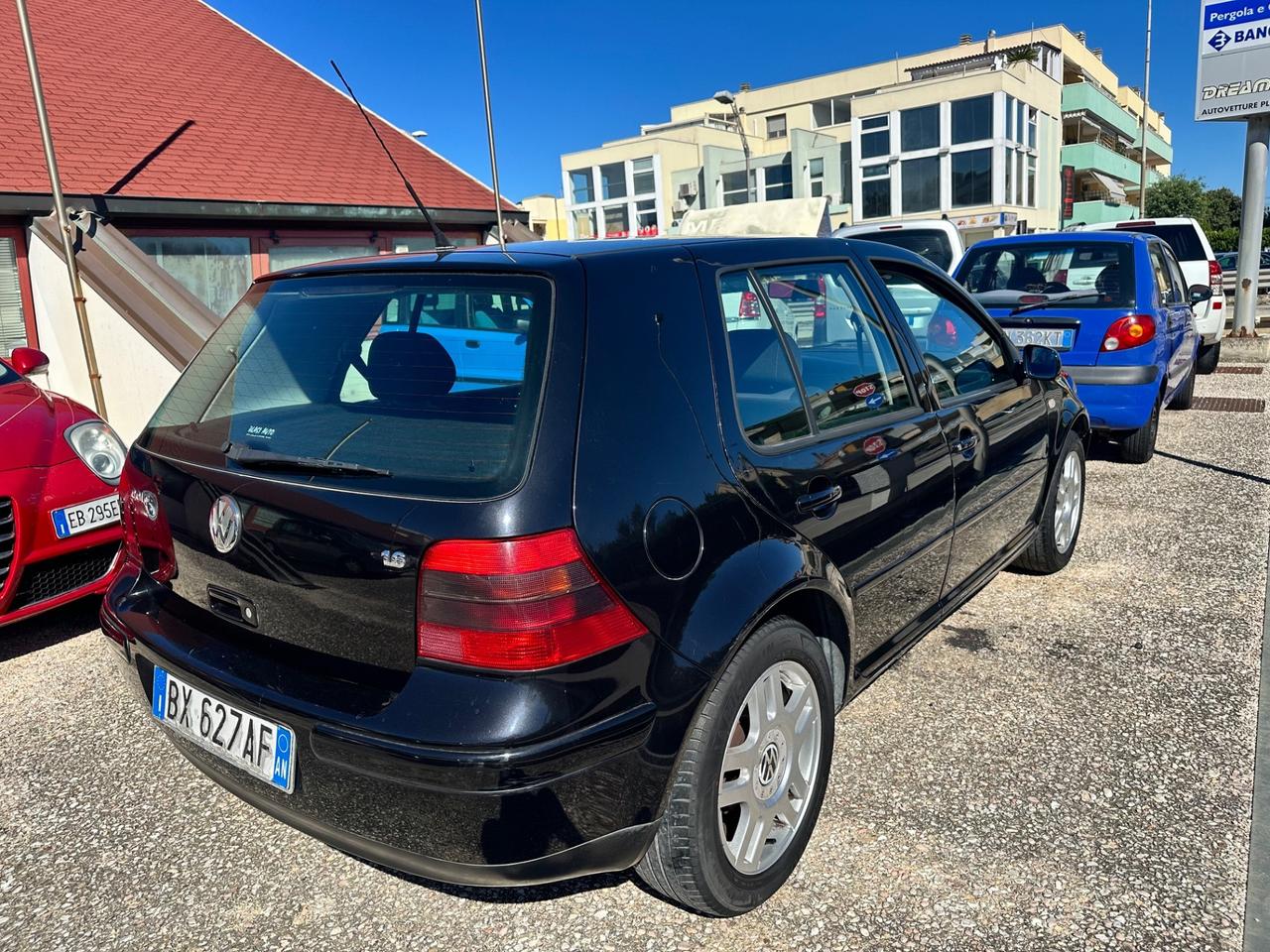 Volkswagen Golf 1.6 16V cat 5 porte Highline metano