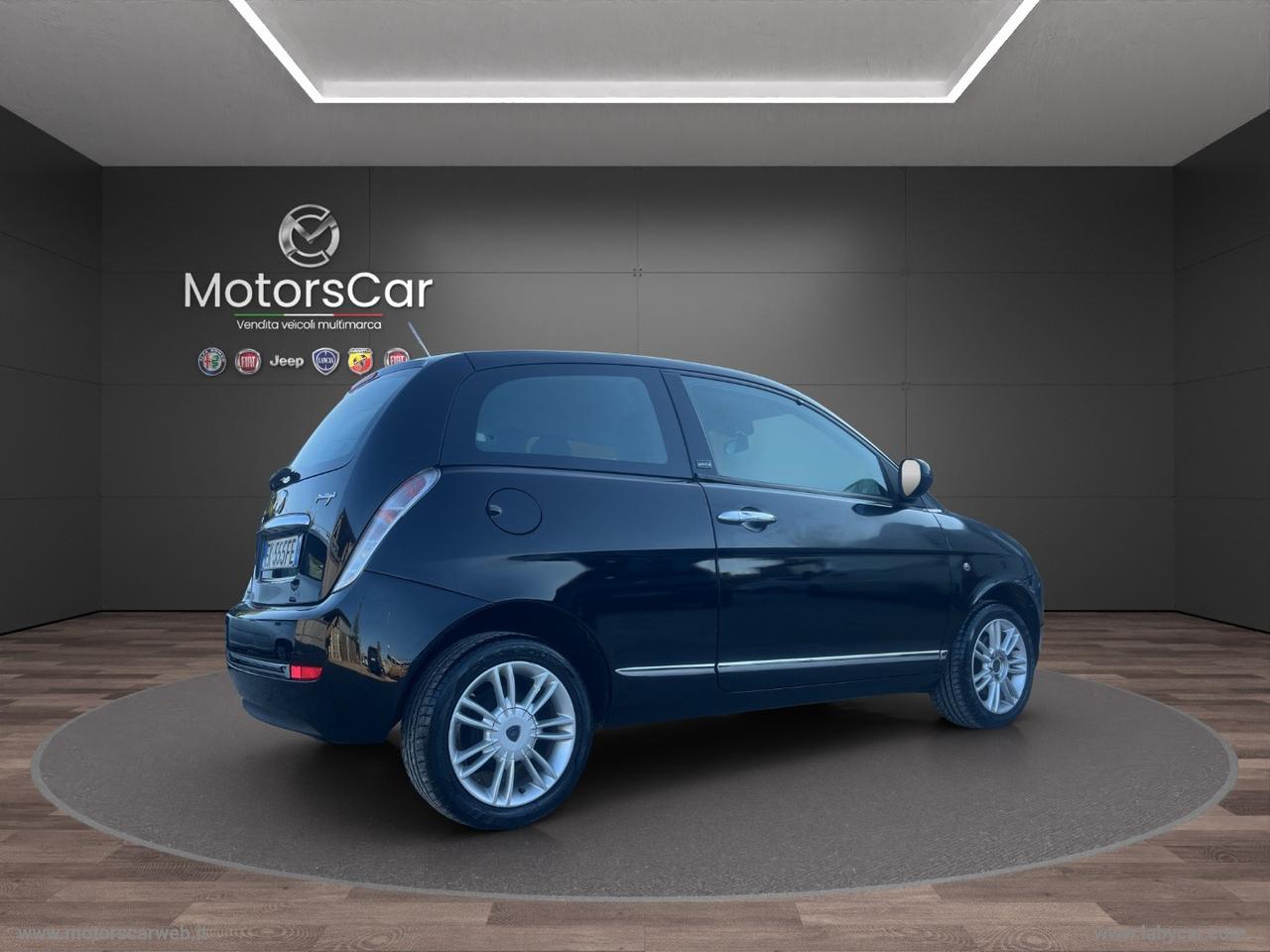 LANCIA Ypsilon 1.3 MJT 75 CV Diva