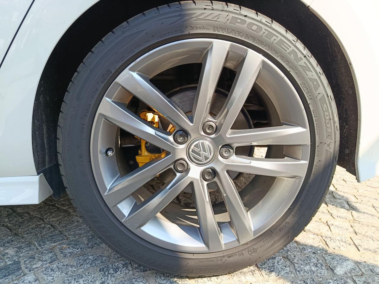 Volkswagen Golf 2.0 TDI BluEmotion R-Line #6035
