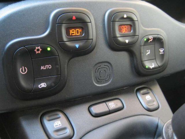 FIAT New Panda CROSS 1.0 FIREFLY S-S HYBRID