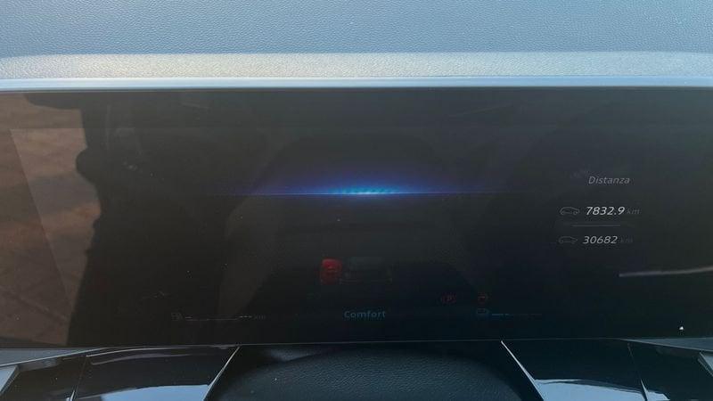 Renault Austral 1.2 E-Tech full hybrid 200cv Iconic Esprit