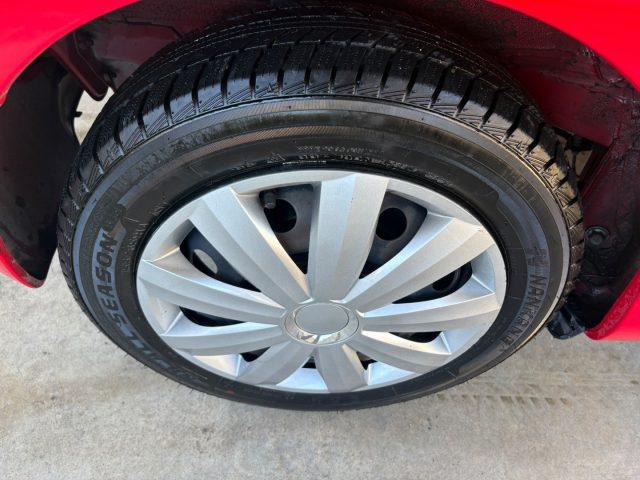 TOYOTA Aygo 1.0 12V VVT-i 5 porte OK NEOPATENTATI 5 PORTE