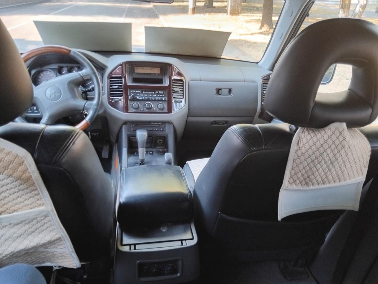 Mitsubishi Pajero 3.2 16V DI-D 7POSTI. GLS2 CAMBIO AUTOMATICO