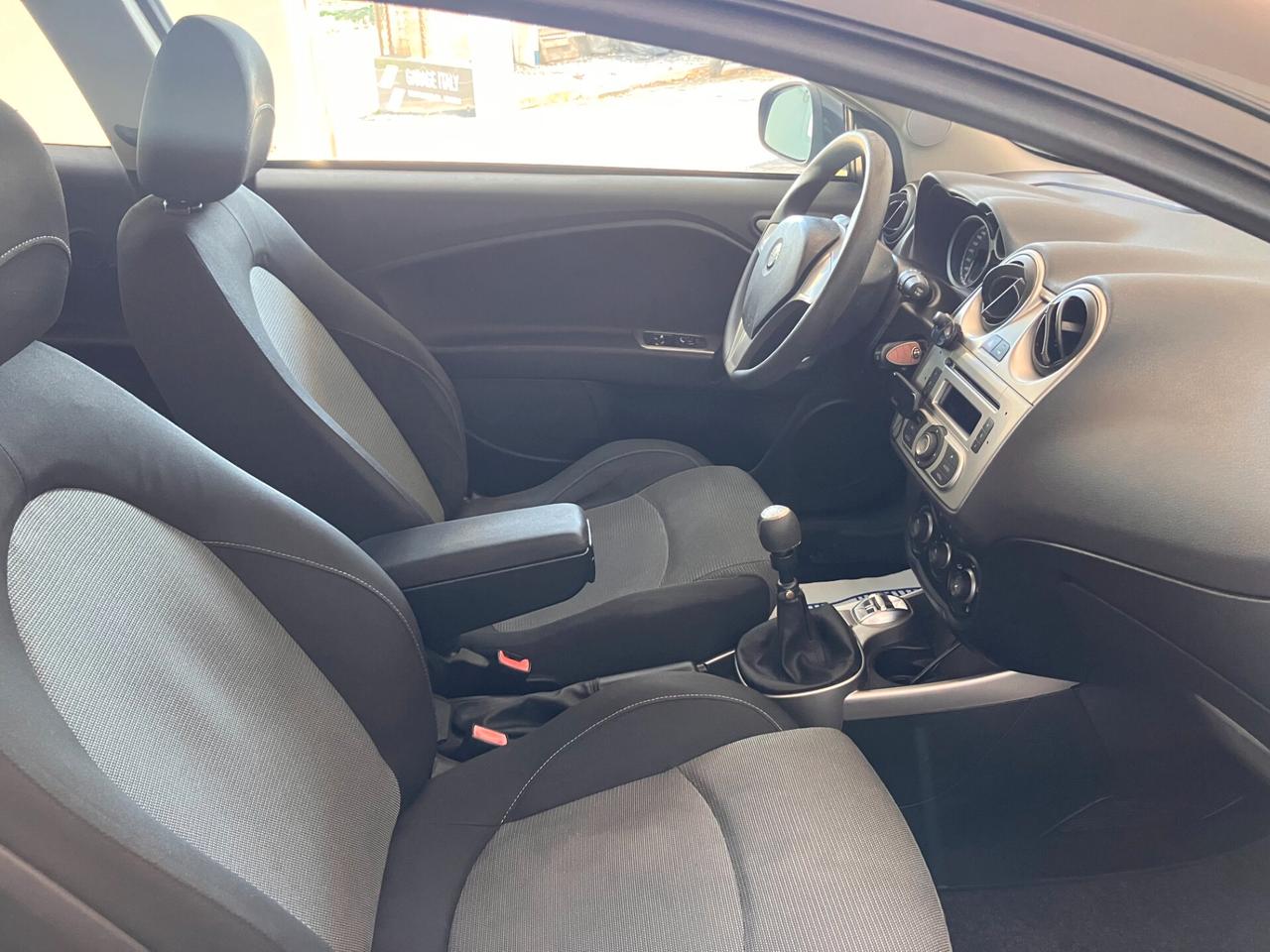 Alfa Romeo MiTo 1.4 Distinctive NEOPATENTATI