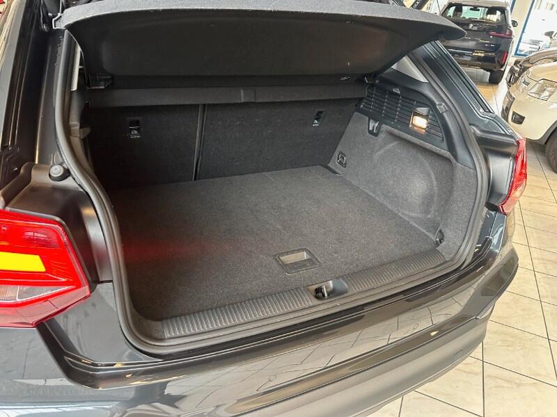 AUDI Q2 Q2 30 TFSI Admired Advanced