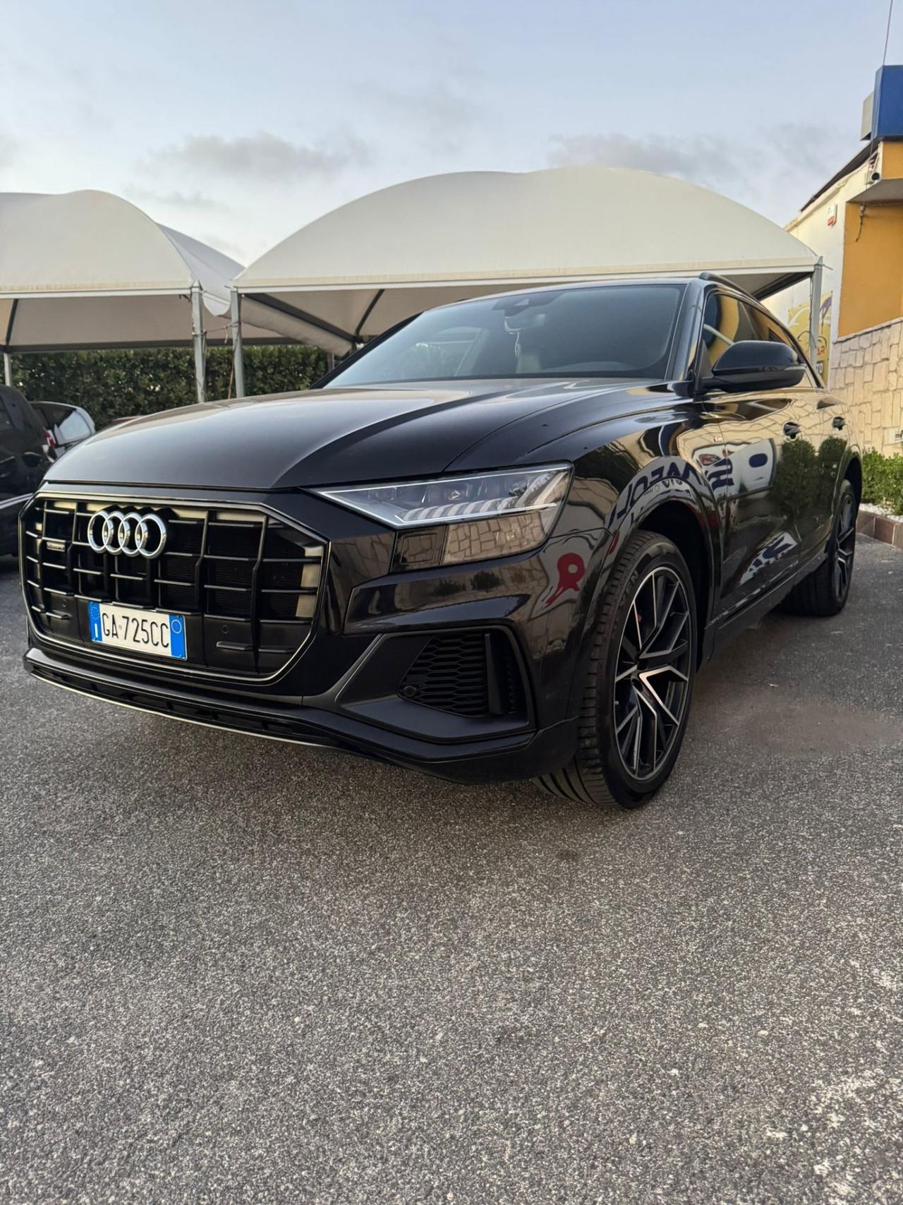 Audi Q8 50 TDI 286 CV quattro tiptronic Sport