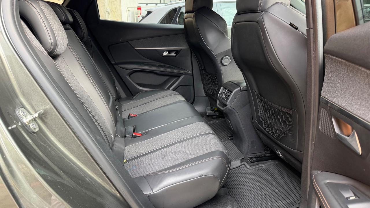 Peugeot 3008 BlueHDi 130 S&S EAT8 GT Line