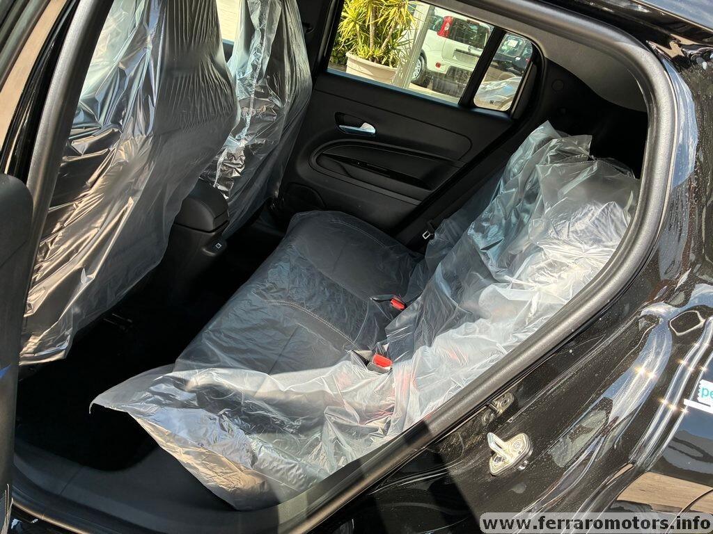 Jeep Avenger 1.2 Turbo 100 CV Summit a 254 euro al mese