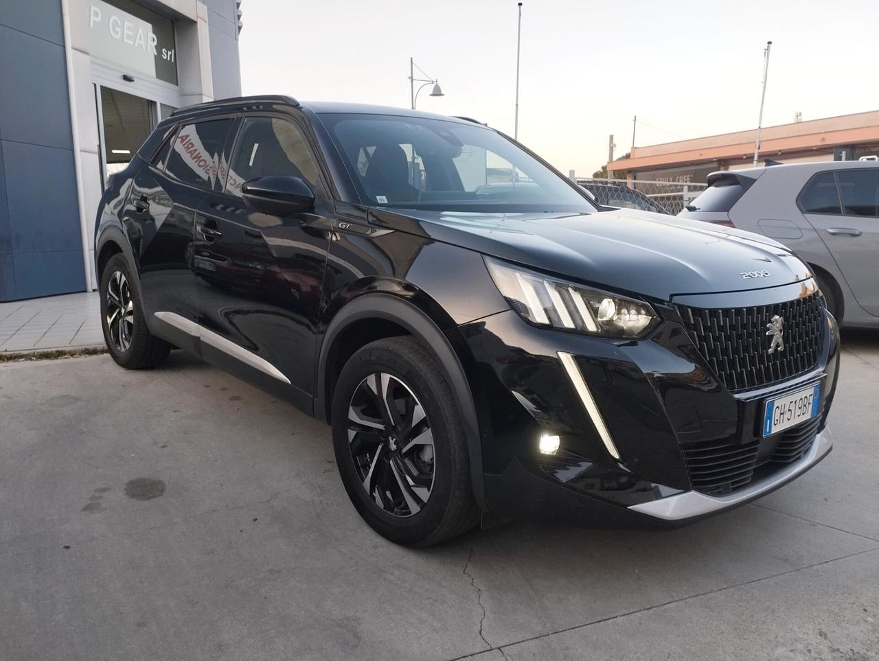 Peugeot 2008 PureTech 130 S&S GT