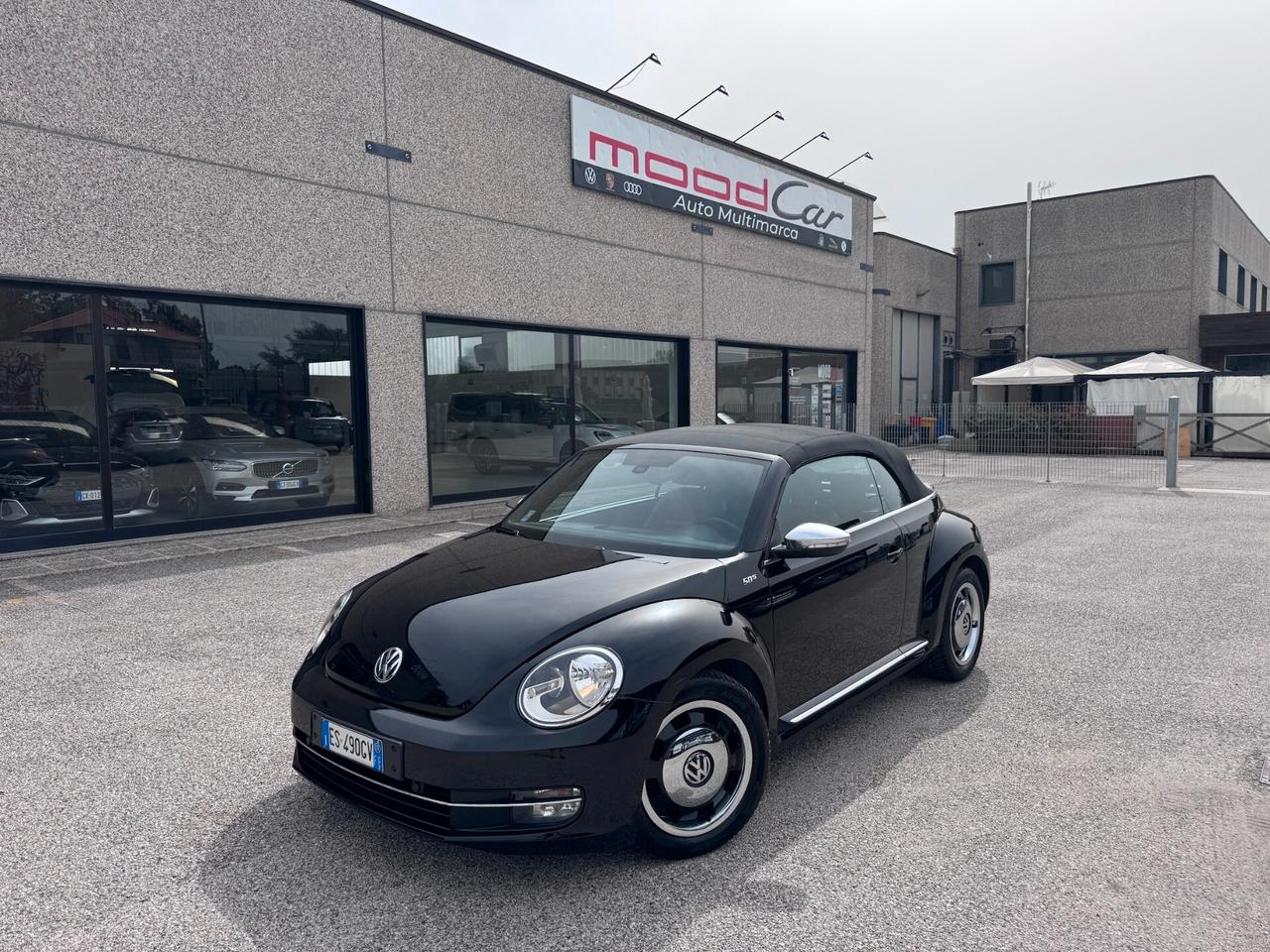 Volkswagen Maggiolino Cabrio 1.6 tdi Design 105cv UNICO PROPRIETARIO