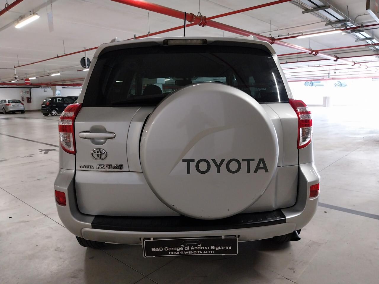 Toyota RAV 4 RAV4 2.2 D-4D 150 CV DPF Exclusive