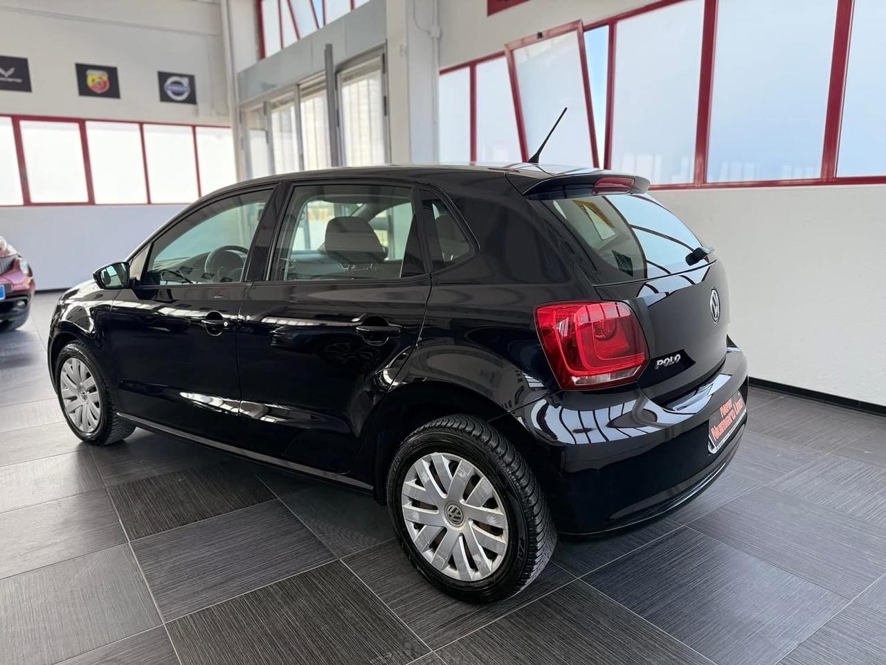 Volkswagen Polo 1.2 TDI 75cv Comfortline 2013