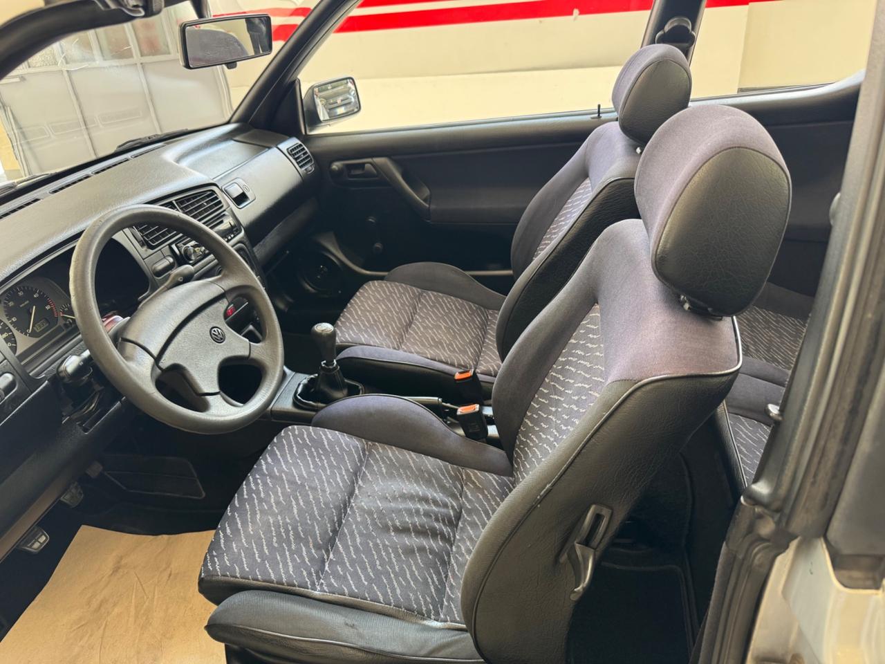 Volkswagen Golf Cabriolet 1.8 cat (75 CV) Basic