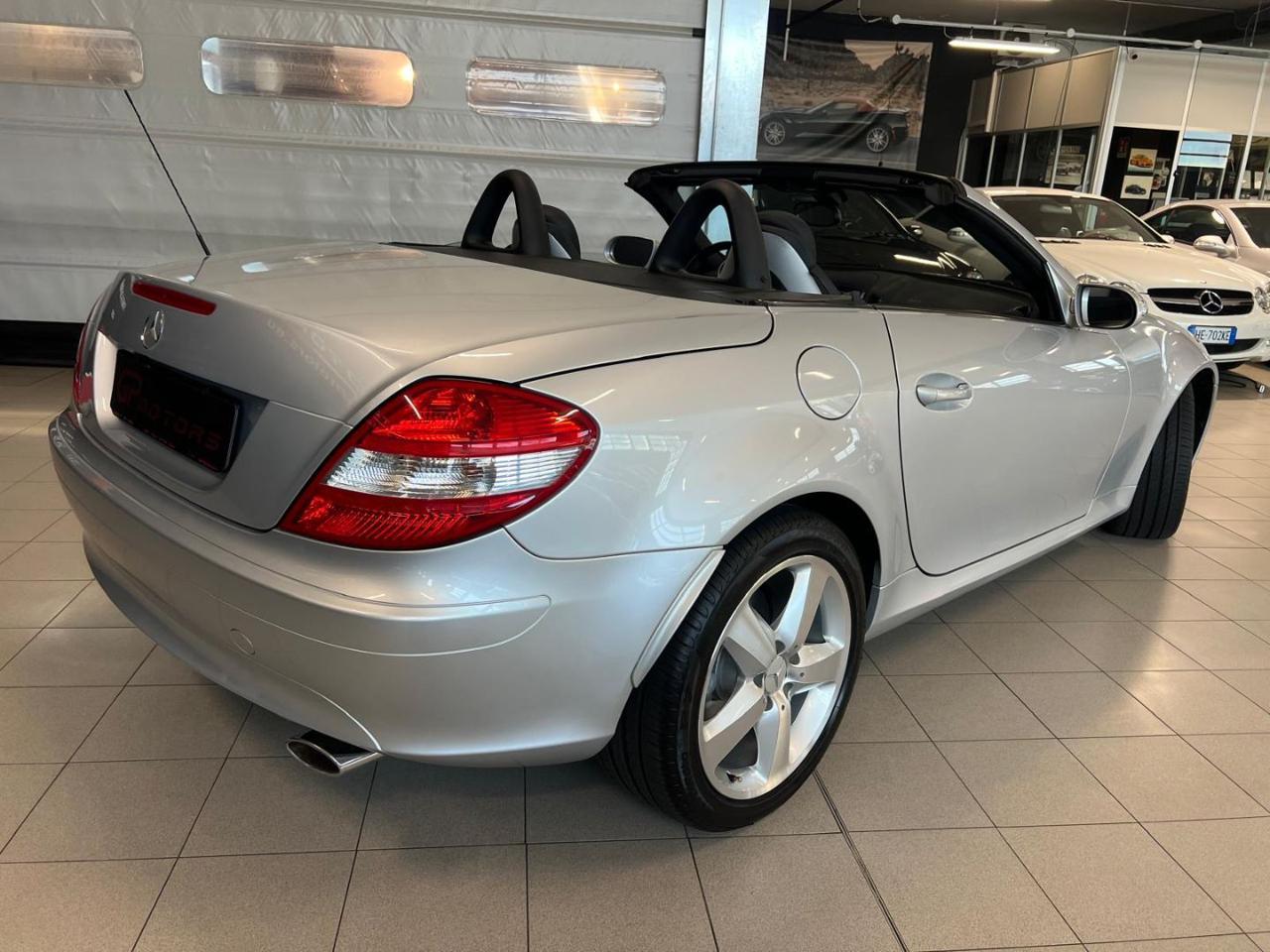 Mercedes-Benz SLK 350 V6 272CV FULL SERVICE MB ! PERFETTE CONDIZIONI !