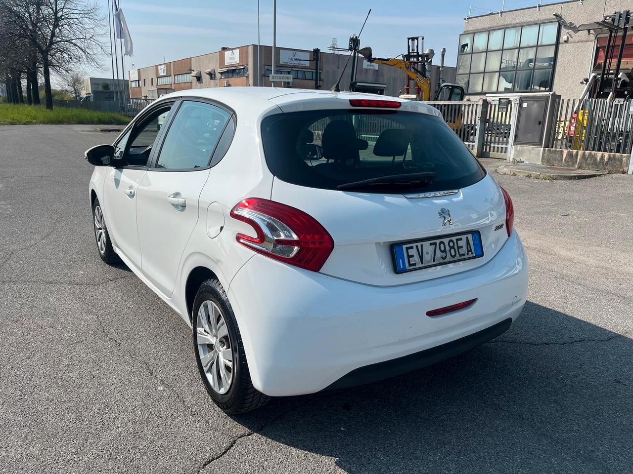 Peugeot 208 1.4 HDi 68 CV 5 porte Active