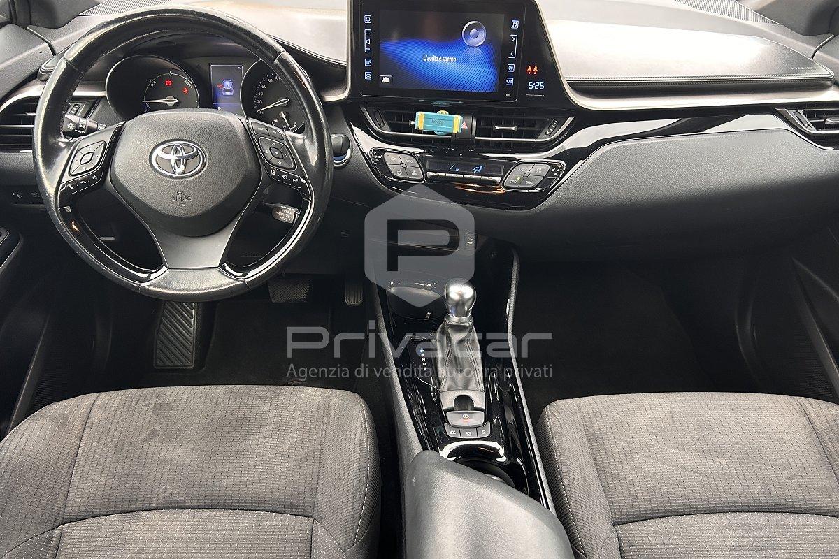 TOYOTA C-HR 1.8 Hybrid E-CVT Trend