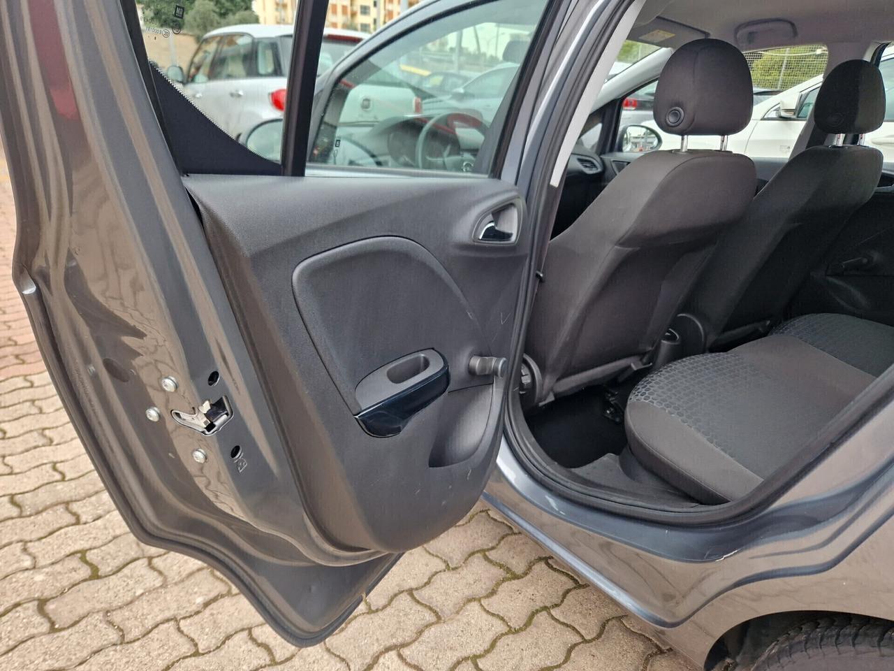 Opel Corsa 1.4 5 porte Advance