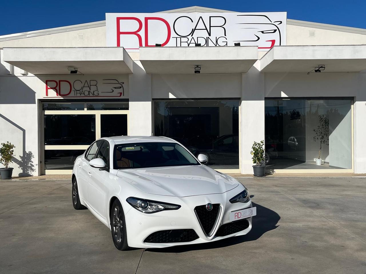 Alfa Romeo Giulia 2.2 Turbodiesel 180 CV AT8 Business Sport Launch Ed.