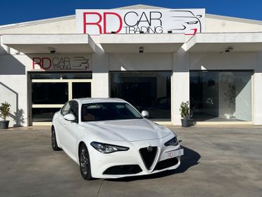 Alfa Romeo Giulia 2.2 Turbodiesel 180 CV AT8 Business Sport Launch Ed.