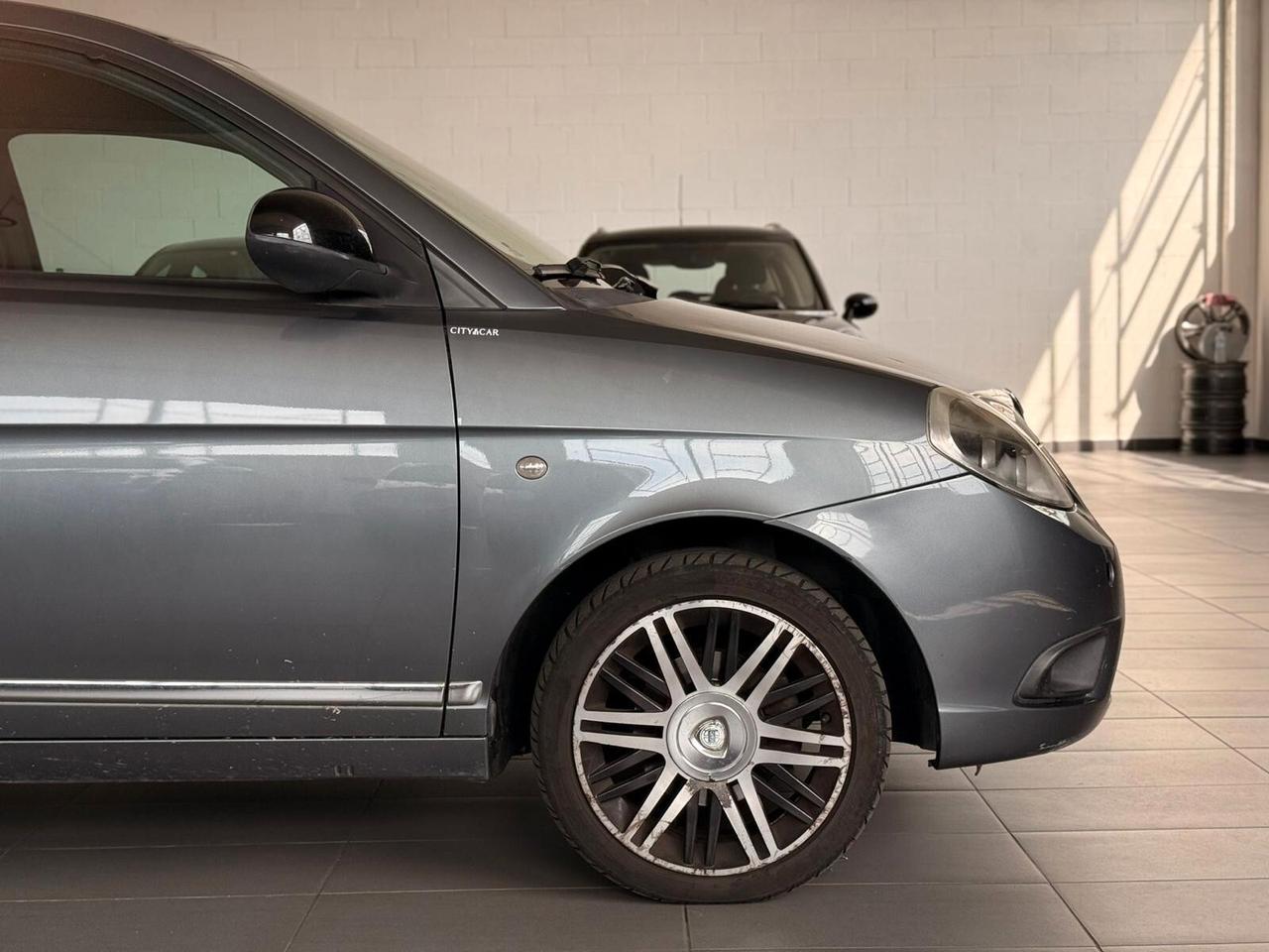 Lancia Ypsilon 1.4 Diva Ecochic GPL