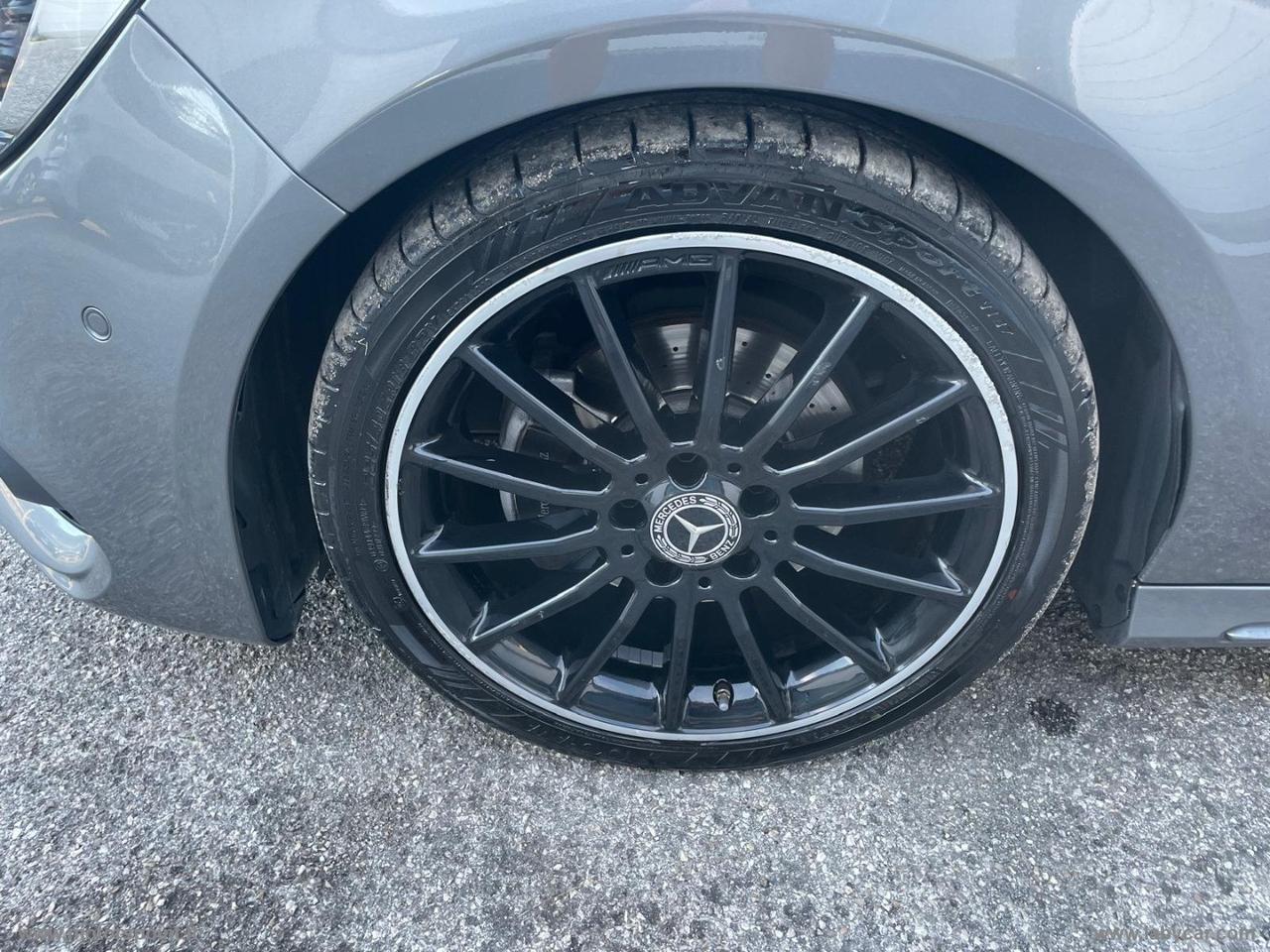 MERCEDES-BENZ CLA 200 d Automatic Premium AMG TETTO NIGHT PACK