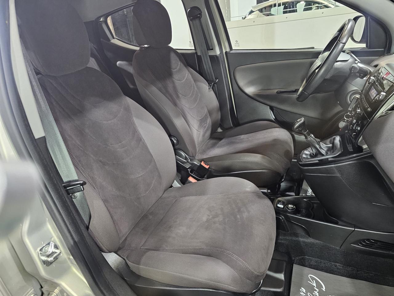 Lancia Ypsilon 1.3 MJT 16V 95 CV 5 porte Gold