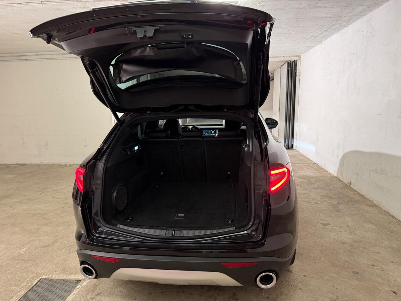 Alfa Romeo Stelvio 2.2 Turbodiesel 210 CV AT8 Q4 Executive