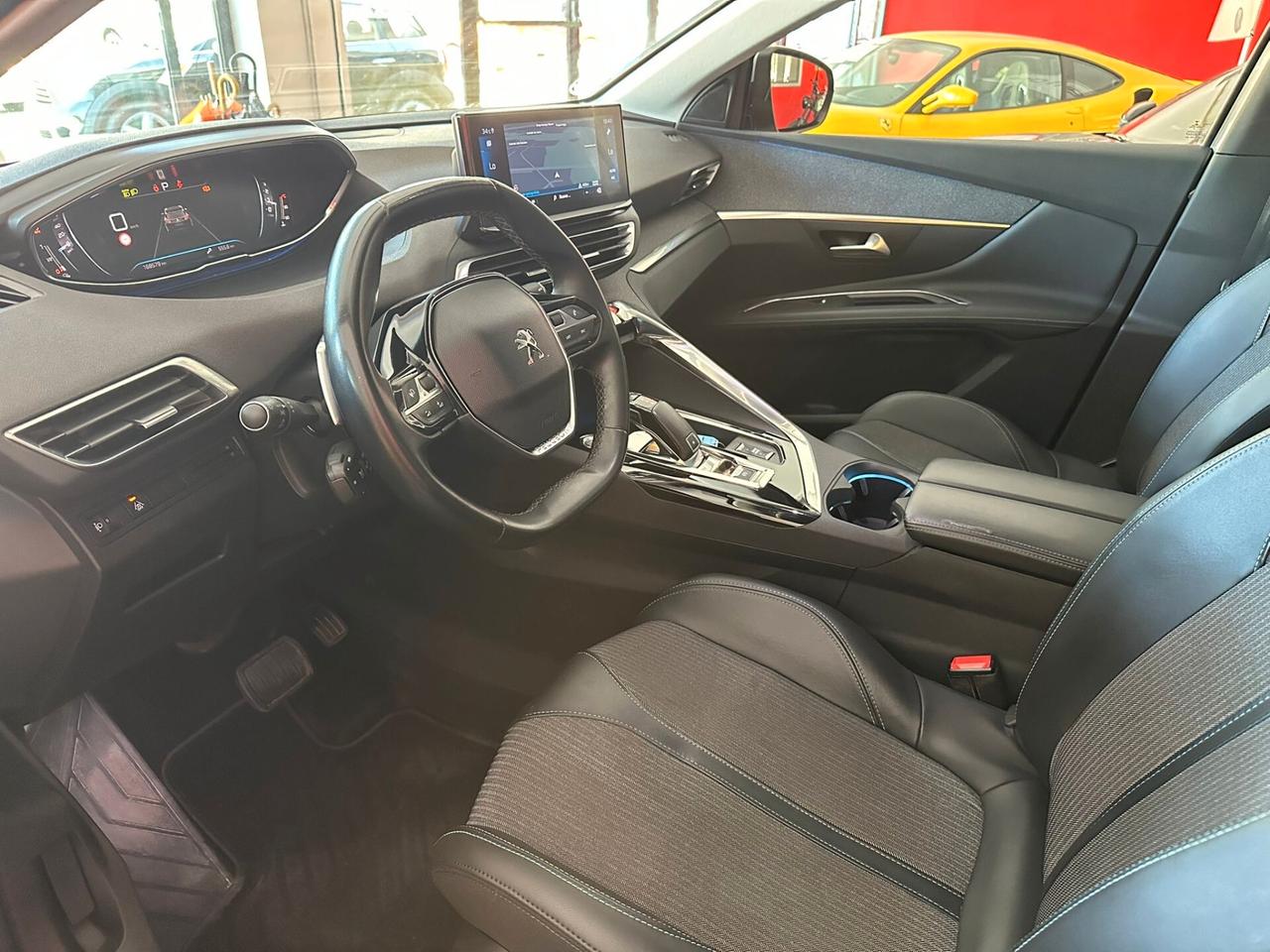 PEUGEOT 3008 1.5HDI ALLURE EAT8 130cv