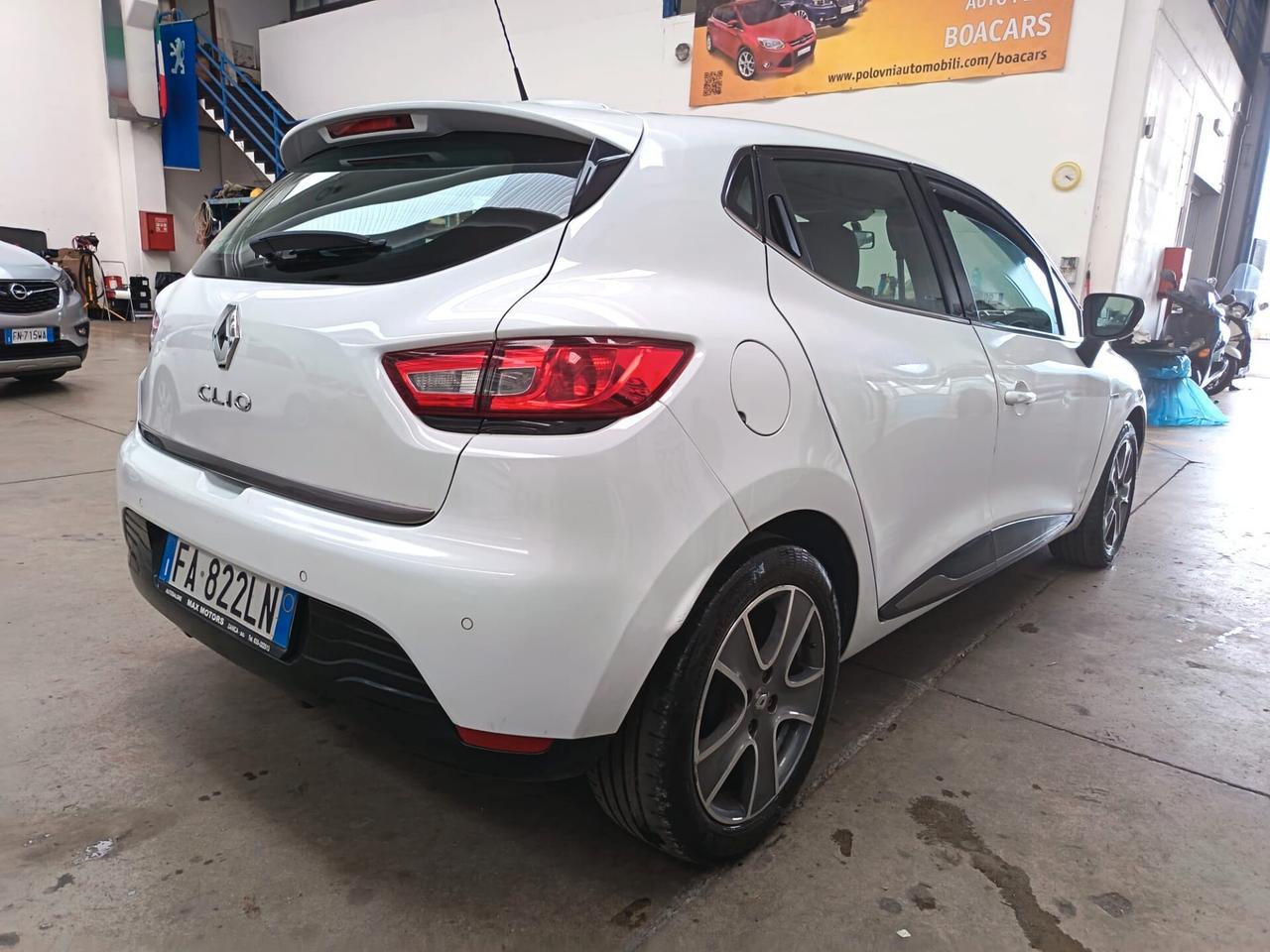 Renault Clio 1.2 75CV 5 DUEL /NEOPATENTATO