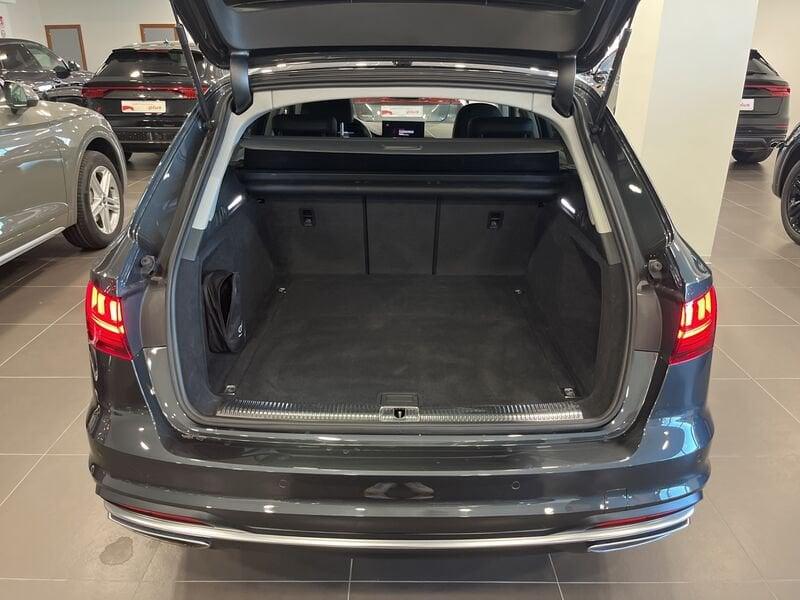 Audi A4 Audi Avant Business Advanced 40 TDI quattro 150(204) kW(CV) S tronic