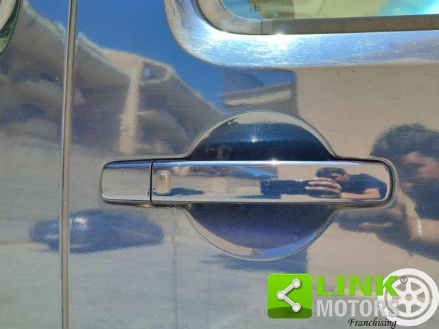 NISSAN Pathfinder 2.5 dCi LE Platinum