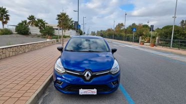 Renault Clio dCi 8V 90 CV EDC 5 porte Moschino Intens