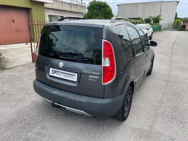 SKODA Roomster 1.4 GPL GANCIO TRAINO/NEOPATENTATO