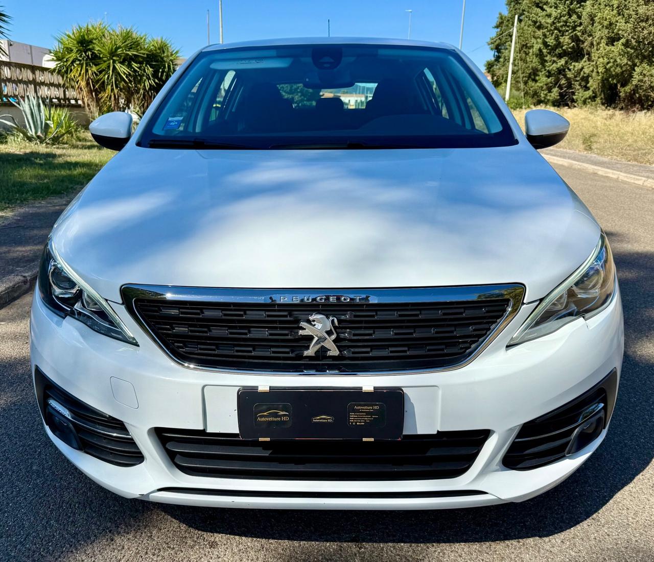Peugeot 308 BlueHDi 130 S&S Business