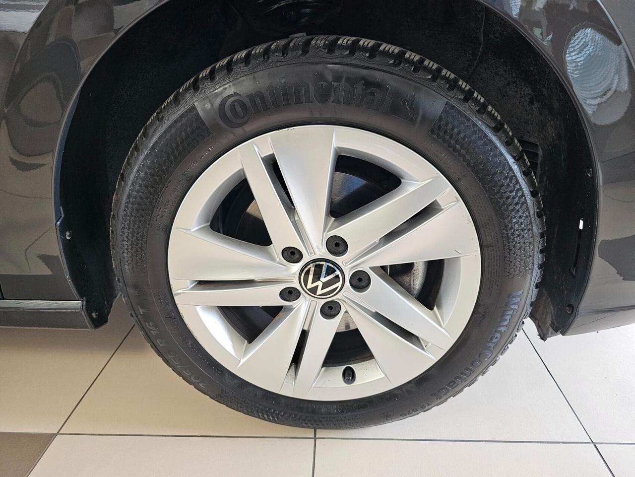 Volkswagen Golf 1.0 eTSI EVO DSG Life