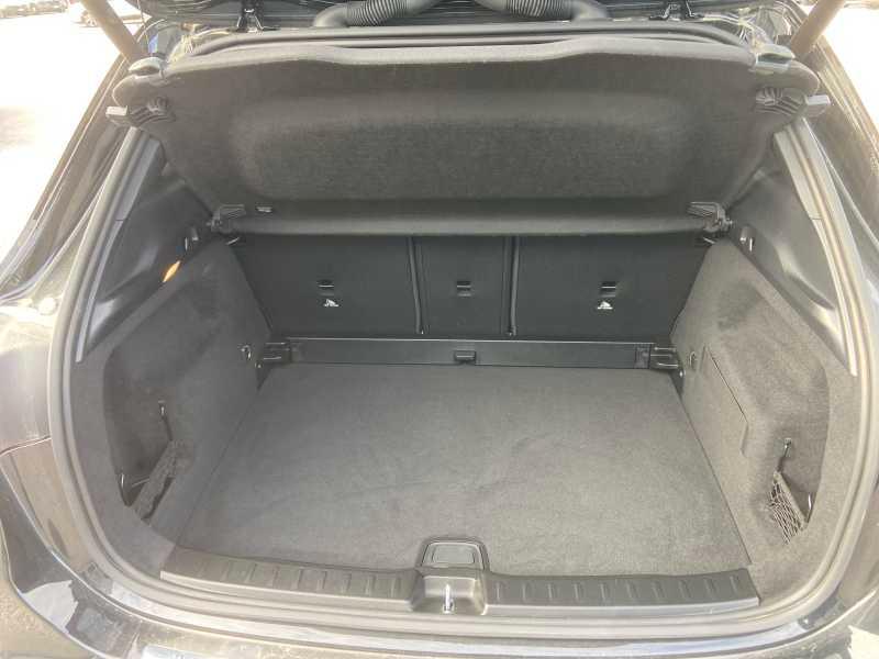 Mercedes-Benz GLA 180 d AMG Line Premium AuTo