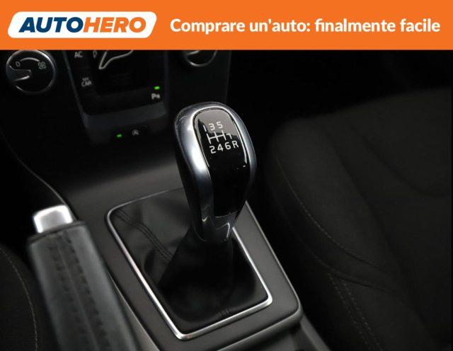 VOLVO V40 D2 Kinetic