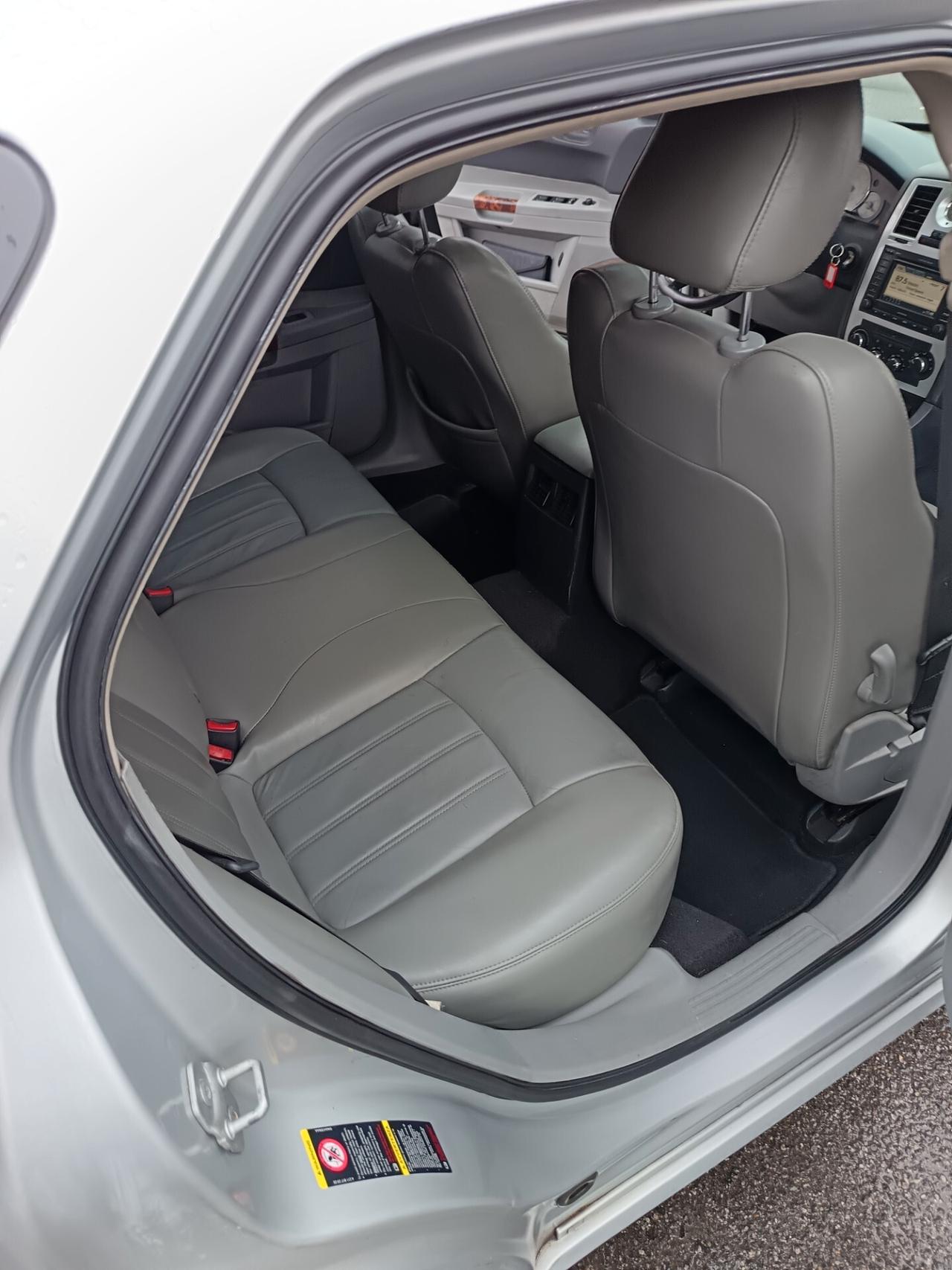 Chrysler 300C 3.0 V6 CRD cat DPF Touring