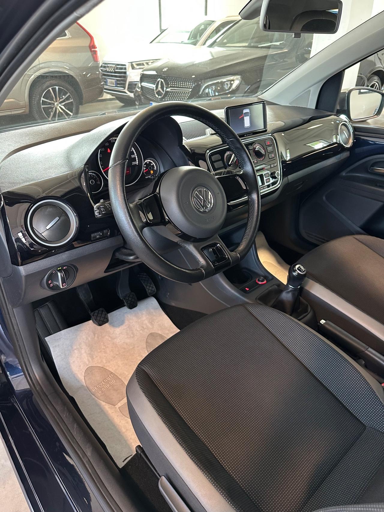 Volkswagen up! 1.0 5p. move