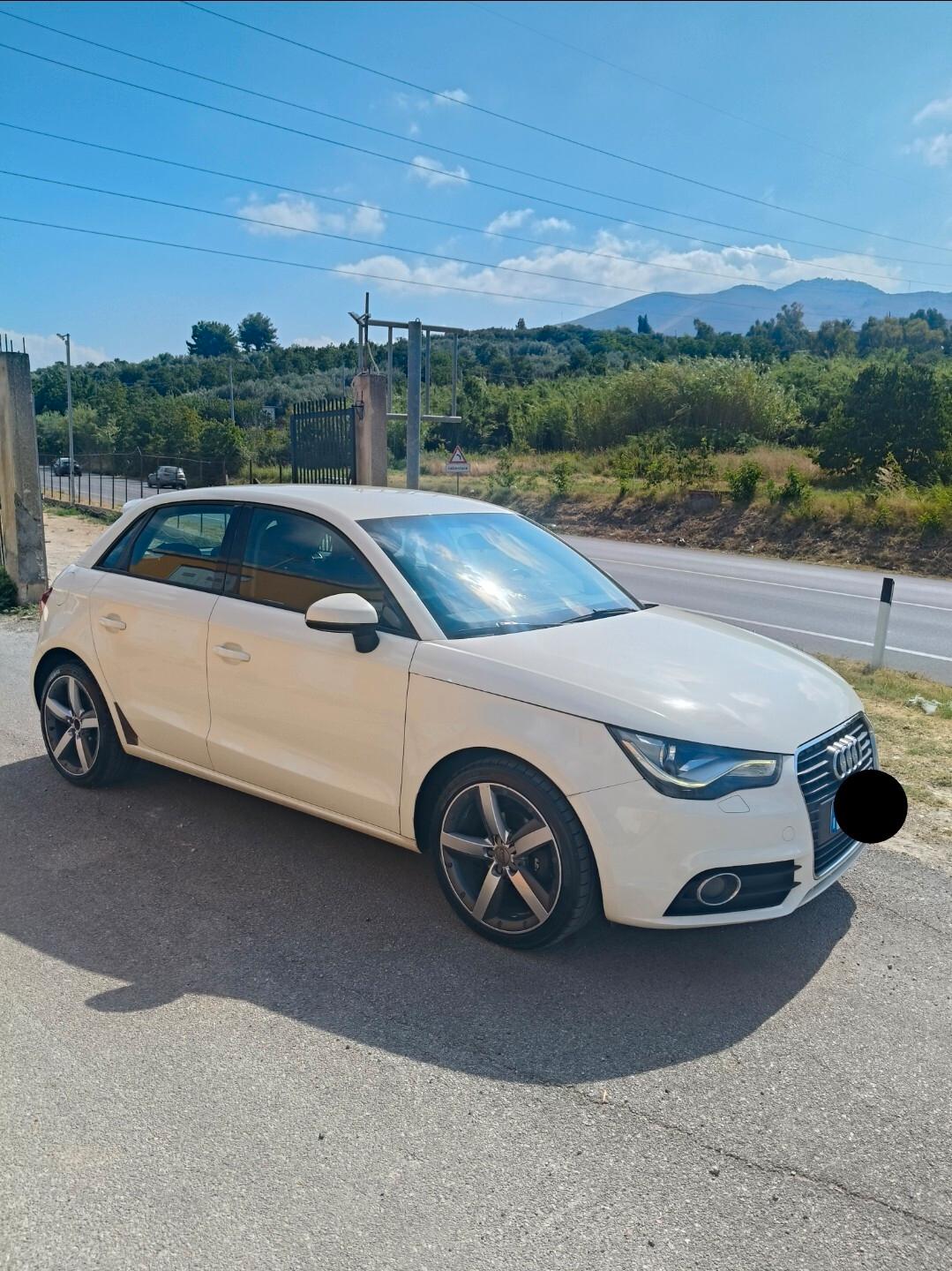 Audi A1 1.6 TDI Ambition
