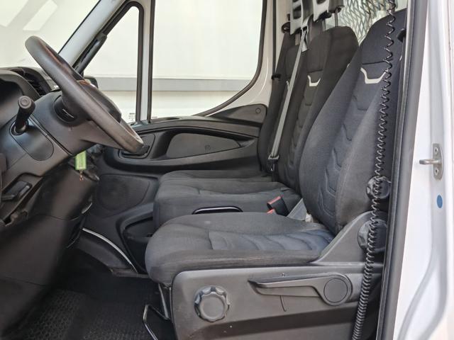 IVECO Daily 35C14 BTor 2.3 HPT Ribaltabile Trilaterale