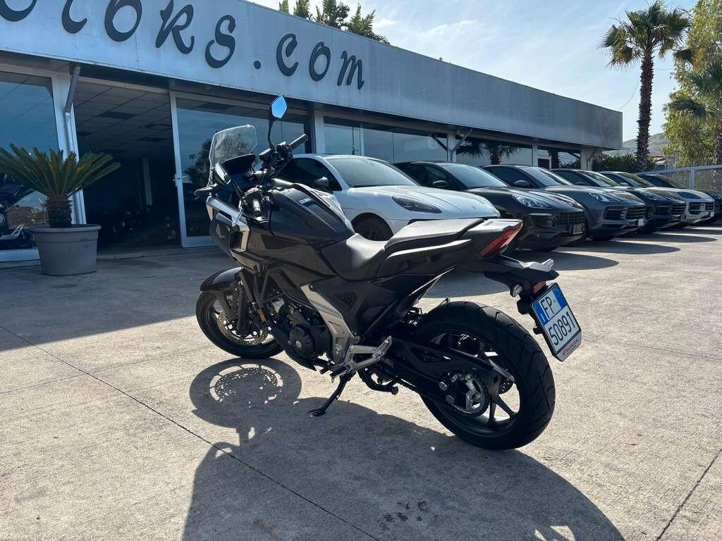 Honda NC 750 2025 / KM 12.000 Tua a solo 69 Euro al mese