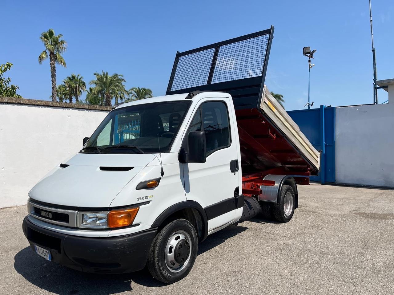 Iveco daily 35c12-2.3cc-cassone riba-2003