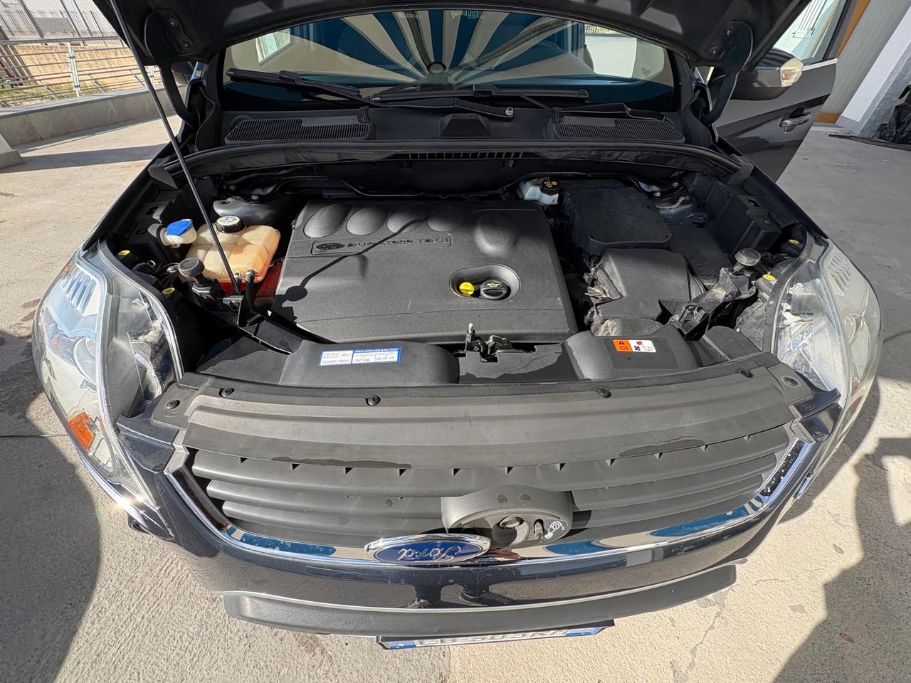 Ford Kuga Kuga+ 2.0 TDCi 140 CV 2WD DPF
